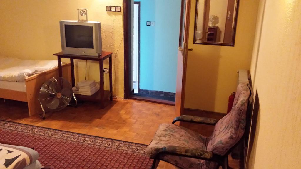 Guest House Gaja Novi Sad Bilik gambar