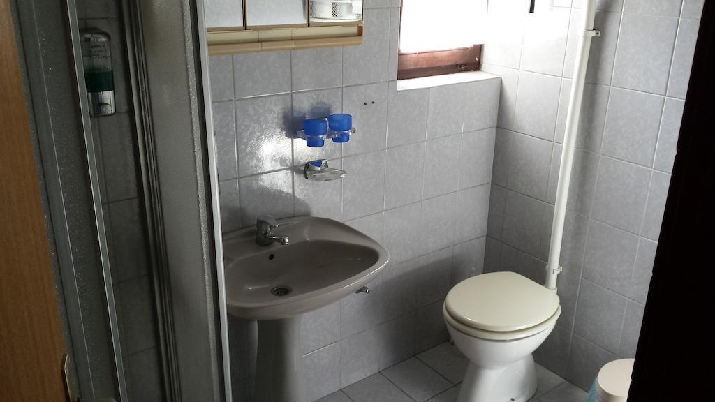 Guest House Gaja Novi Sad Bilik gambar