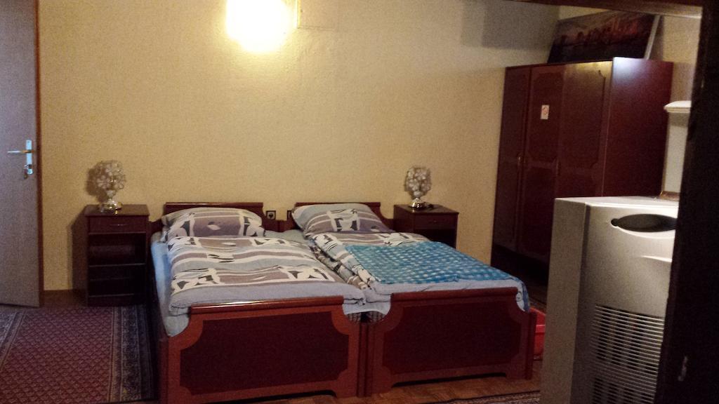 Guest House Gaja Novi Sad Bilik gambar